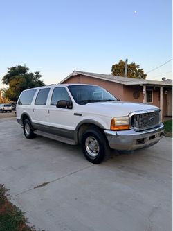 2001 Ford Excuraion