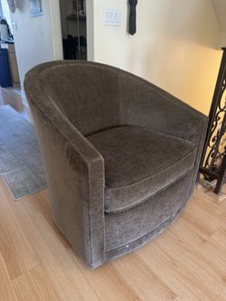 Ethan Allen Chair