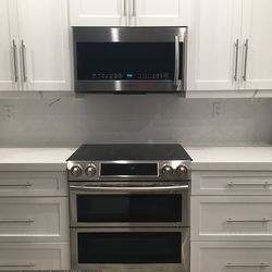 Samsung Microwave and Dual Oven Range