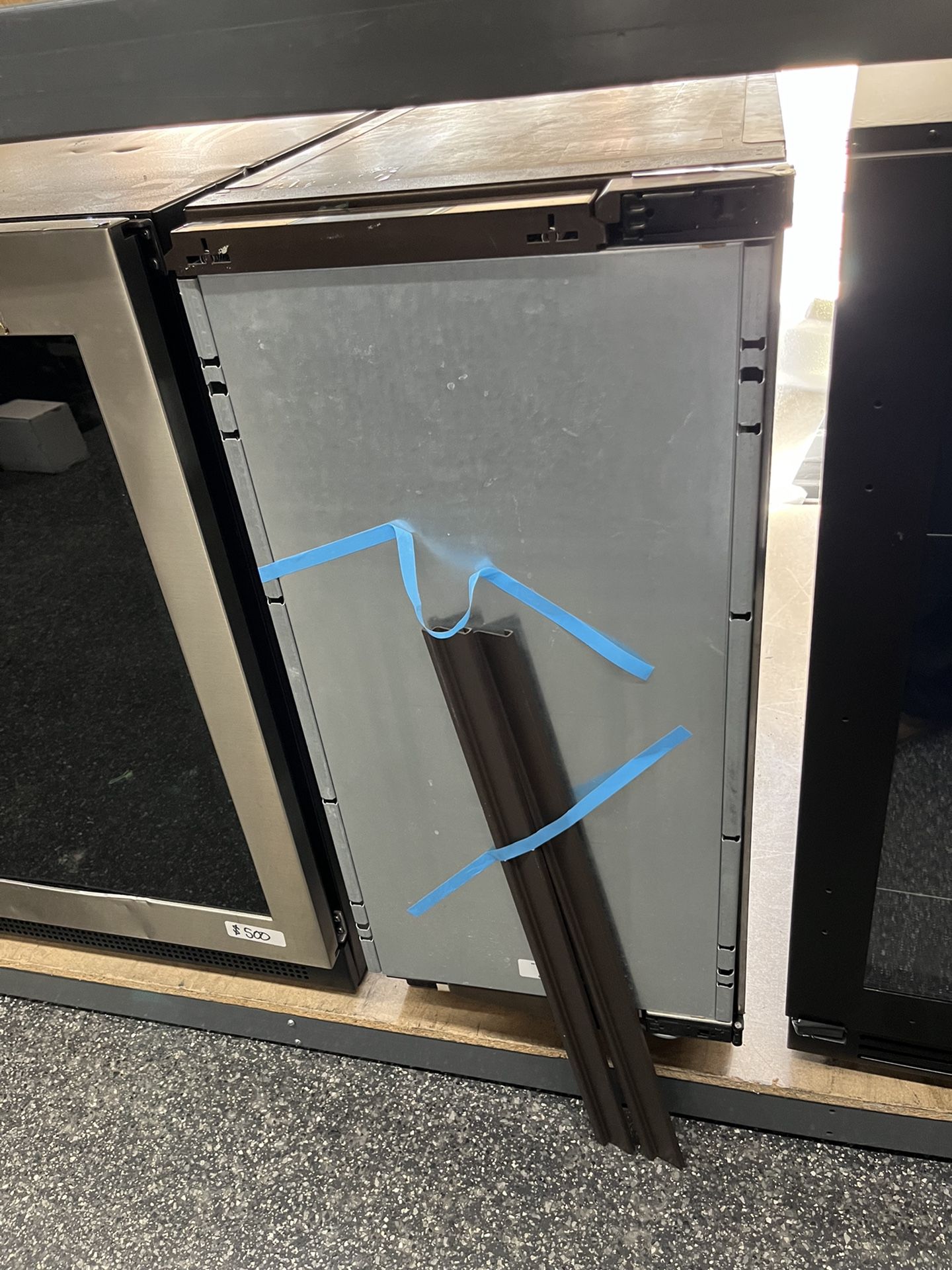 SubZero 15” Panel Ready Beverage Fridge Center