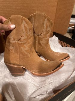 Women’s Cowboy Boots