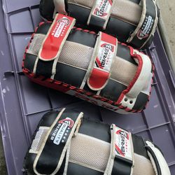 Muay Thai Pads 3 Count 