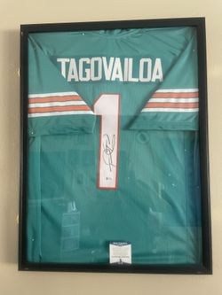 Tua Tagovailao Signed Jersey