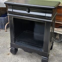 Black End Table Nightstand With One-Drawer 