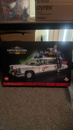 10274 LEGO Ghostbusters ECTO-1