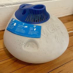 Vicks Humidifier / vaporizer 