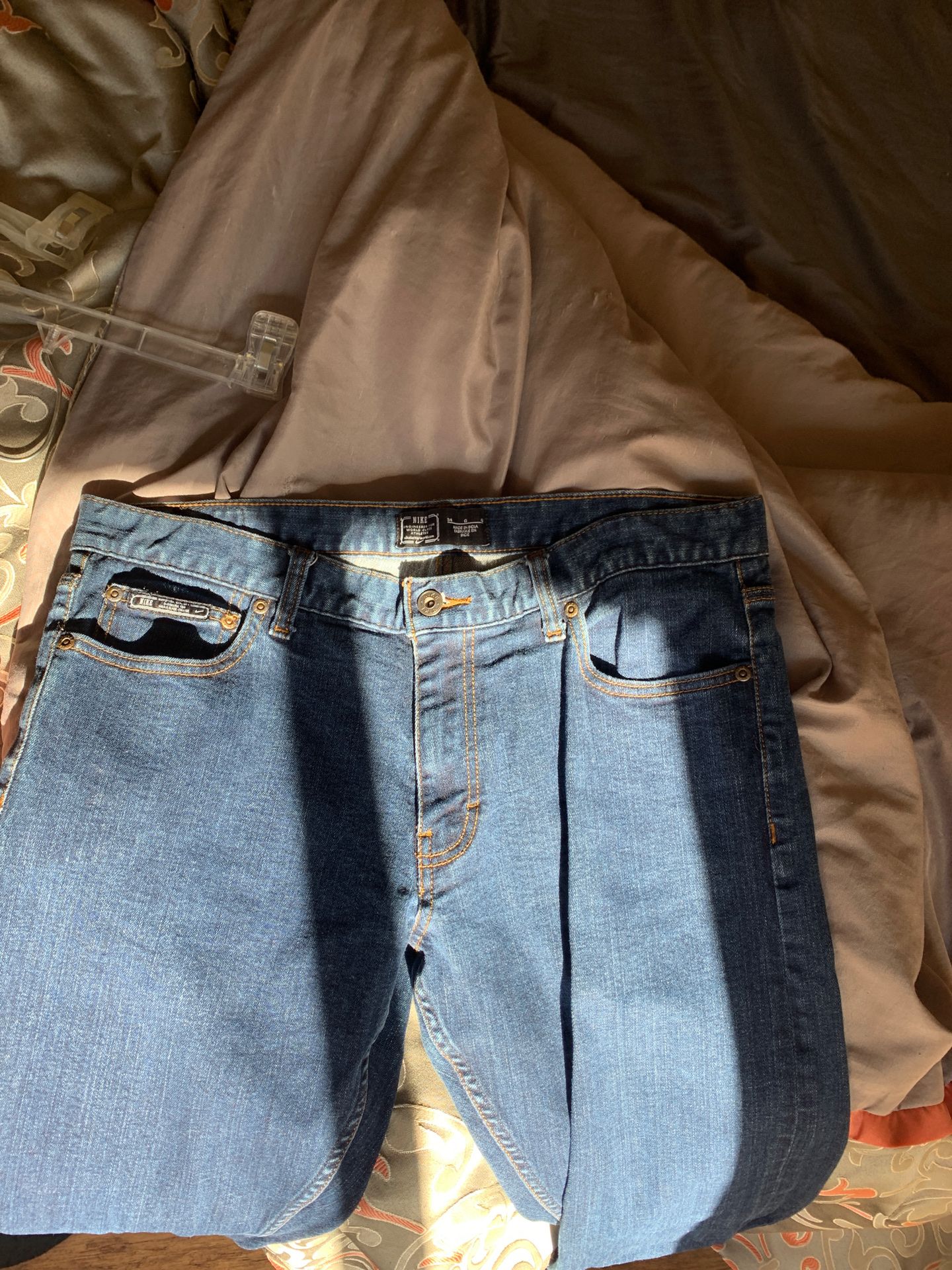 NIKE 1/200 LIMITED EDITION SB JEANS