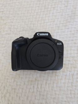 Canon EOS R50 Camera