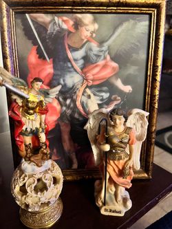 Angel Michael and Rafael statue