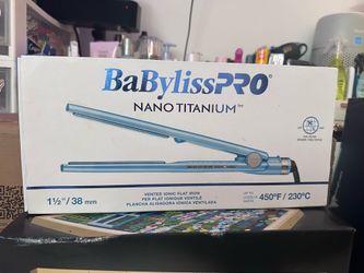 BaBylissPRO Nano Titanium Professional Ultra-Thin Flat Iron