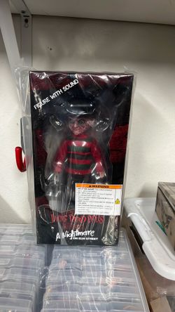 Freddy Krueger living dead doll ldd Mezco a nightmare on elm street