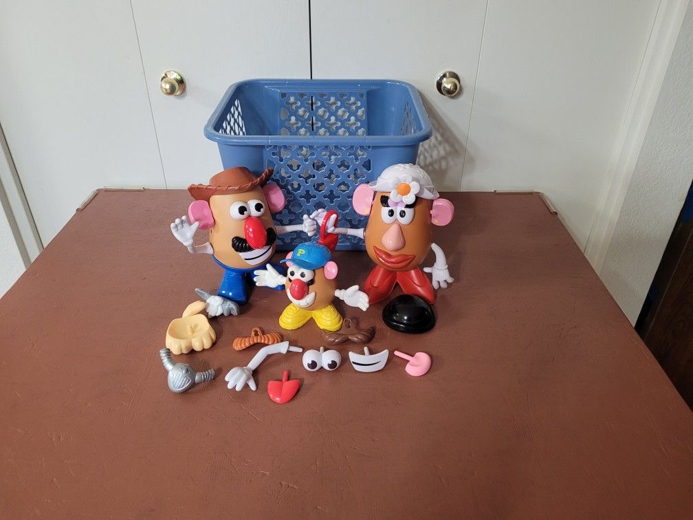 Mr & Mrs. Potato Head & Pup -- 40 Pieces