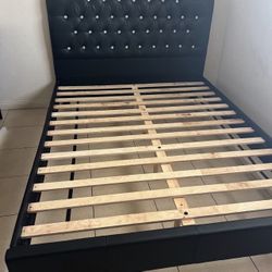 Cama Queen Size Nueva Incluye Colchon 