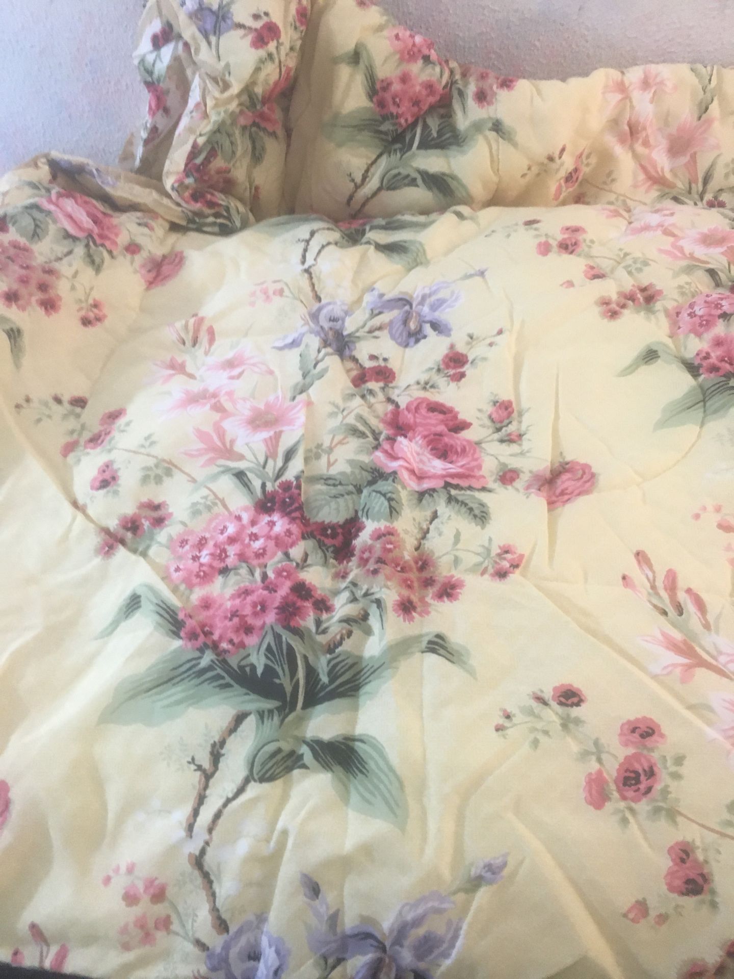 Sale-Full size comforter