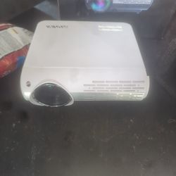 Y30 Led Projector 