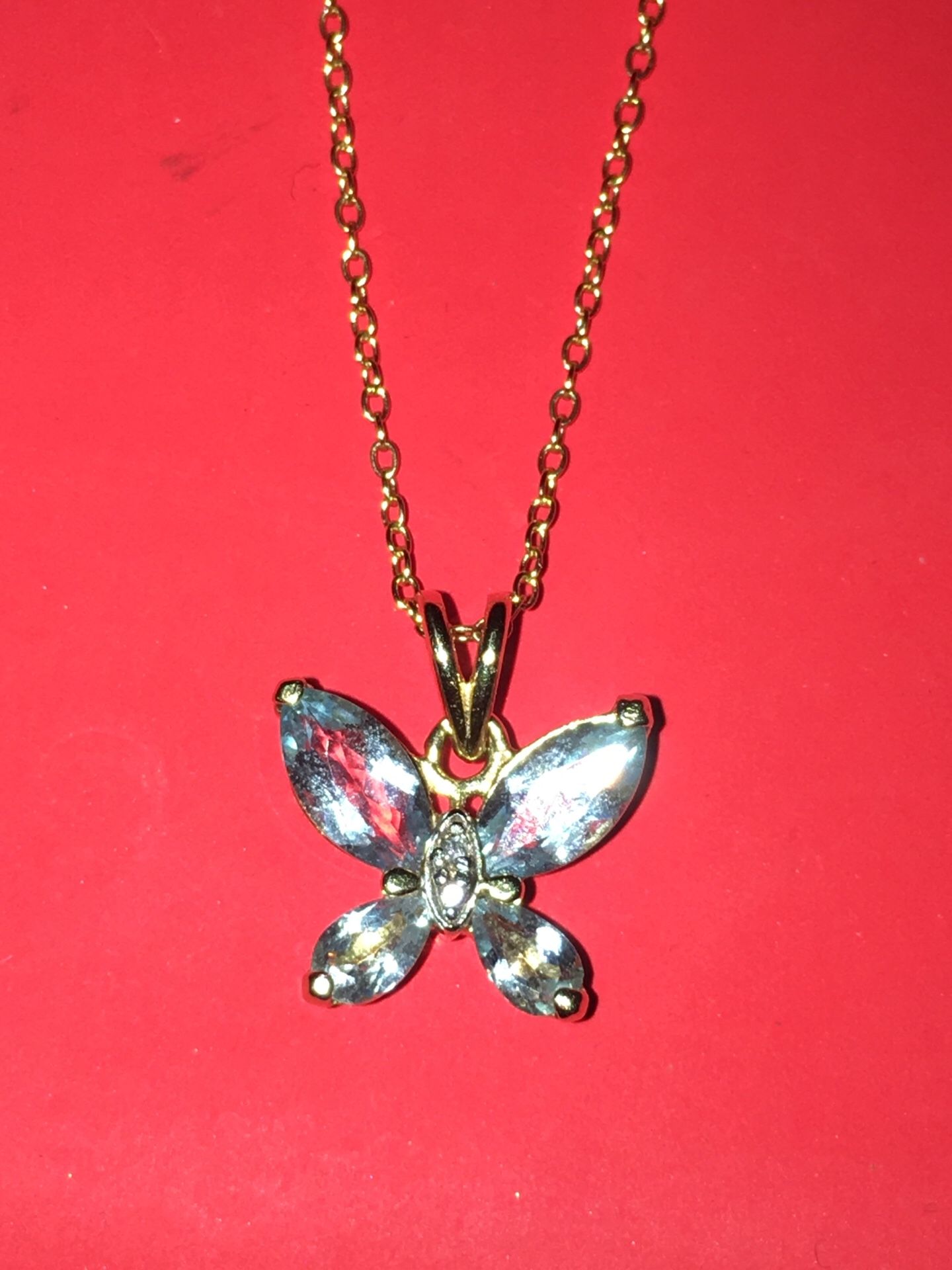 ๐ฆ
๐ Silver necklace๐๐ฆ