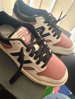 New balance shoes