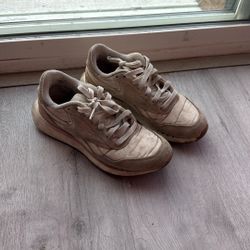 Reebok Women Shoes