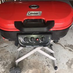 Coleman Road-trip Portable Grill