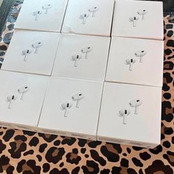 Apple AirPods 2nd Gen 