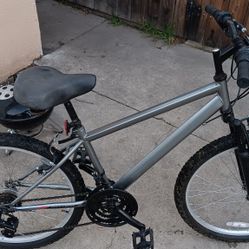 26" HUFFY ROCKCREEK READY TO RIDE.