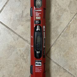 NEW Husky Electronic 3/8 Torque Wrench