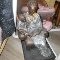 Mother And Child Statue