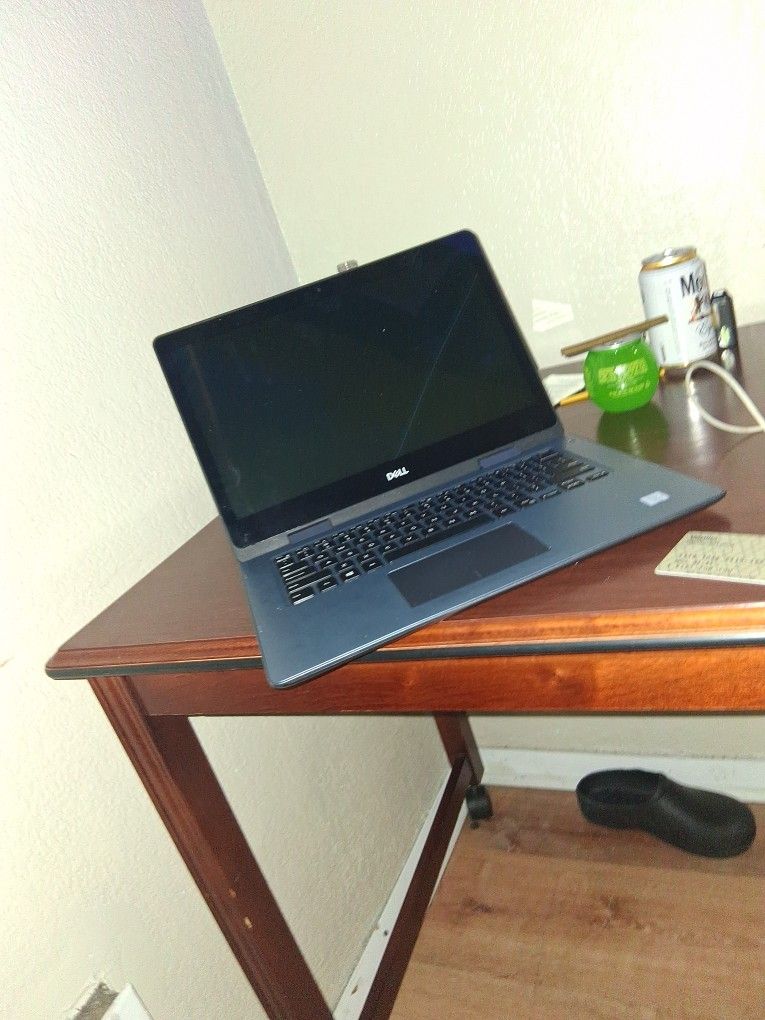 Dell Touchscreen Laptop. INSPIRON