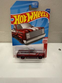 Hot wheel Silverado red edition