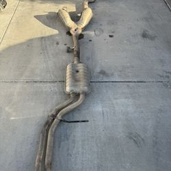 Complete Exhaust From 2000 Bmw 528i