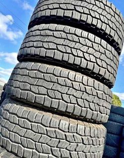 275 70 18 Cooper Tires Con 80% de Vida Las 4
