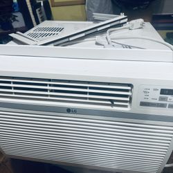 LG 15000 btu Large AC New