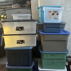 Set of 18plastic / storage bins boxes / mixed sizes and brands