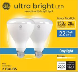 4 Ultra Bright GE bulb daylight - Dimmable