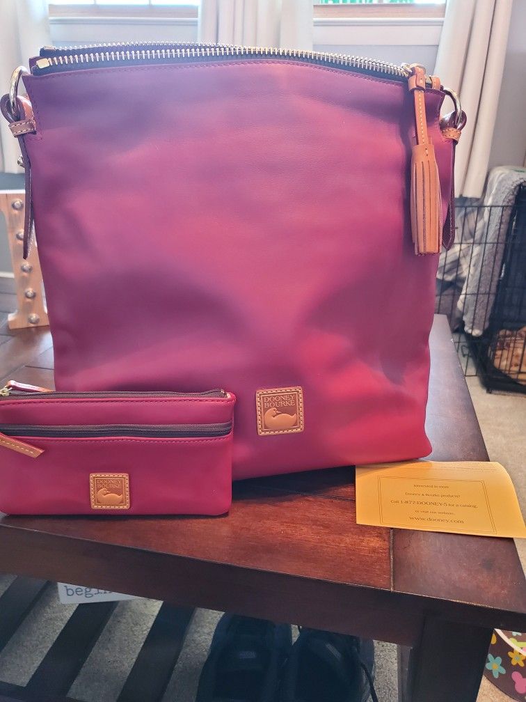 Dooney & Bourke
