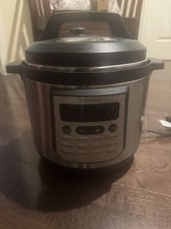 Insignia Cooker