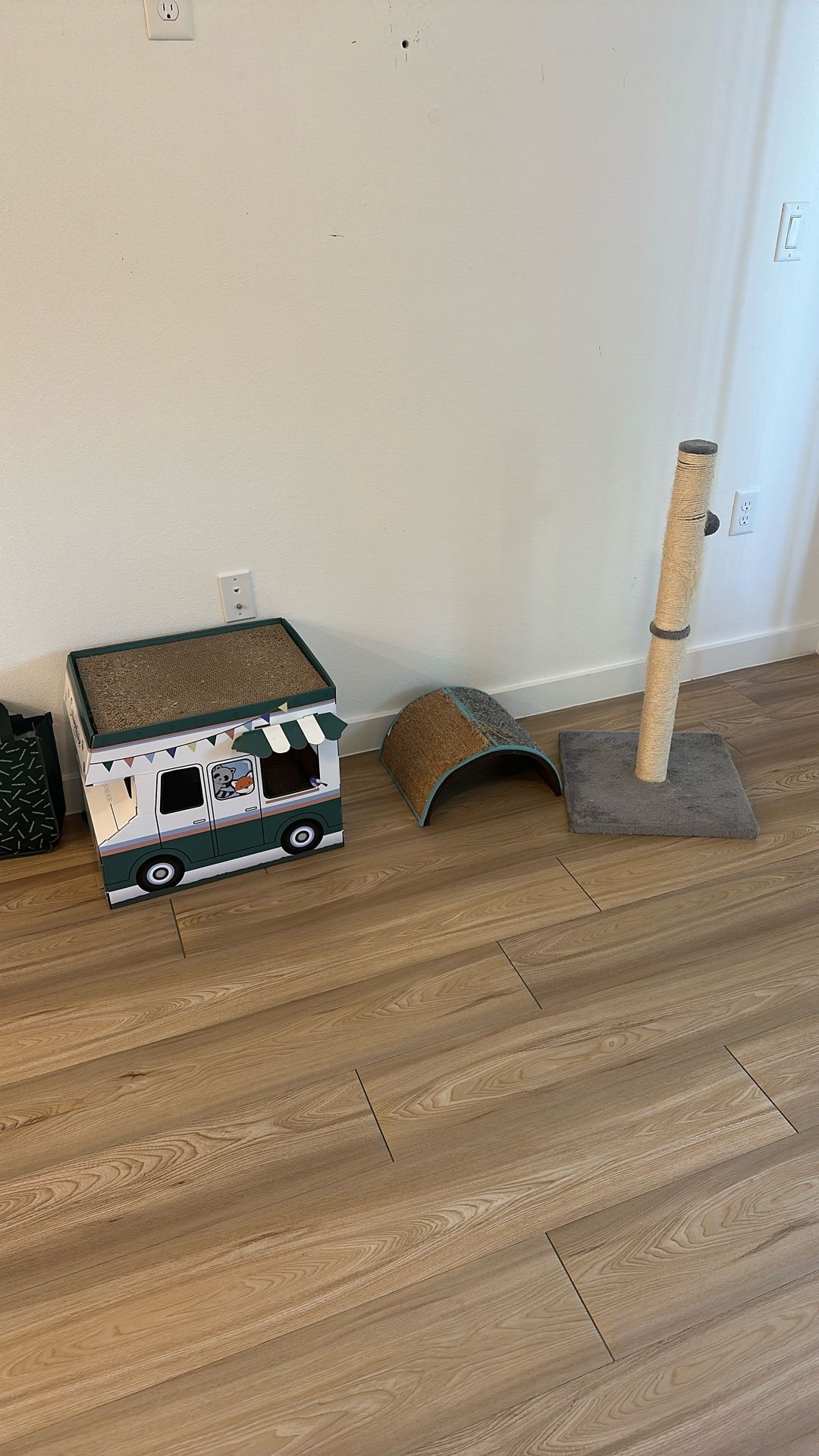 FREE Cat Scratchers
