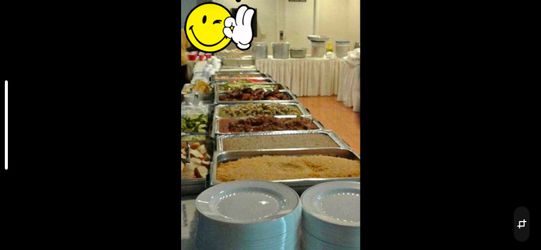 Meseras y meseros y servidoras de comida