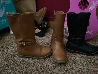 Children’s place boots size 10