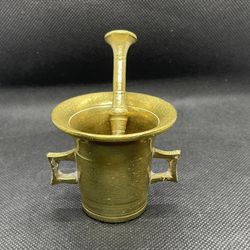 Vintage And Fantastic Find! Solid Brass Mortar/Pestle