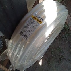 PEX Pipe White 100'