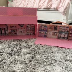 LOL Surprise Pop Up Storage Case 3-in-1 Display Doll Stand Mall 2-Piece Playset