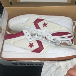 CONVERSE FASTBREAK PRO MID SHOES IN THE BOX