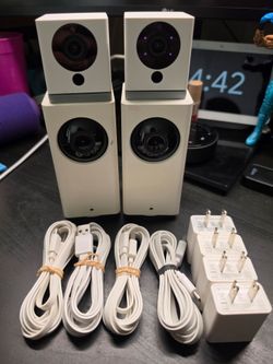 Wyze Camera Set