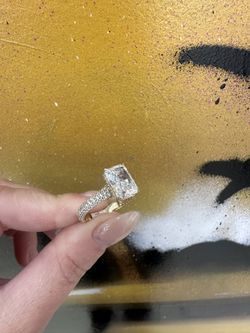 14k LAB DIAMOND RING
