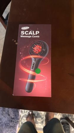 Scalp massage comb