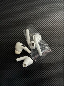 Wireless headphones for parts.