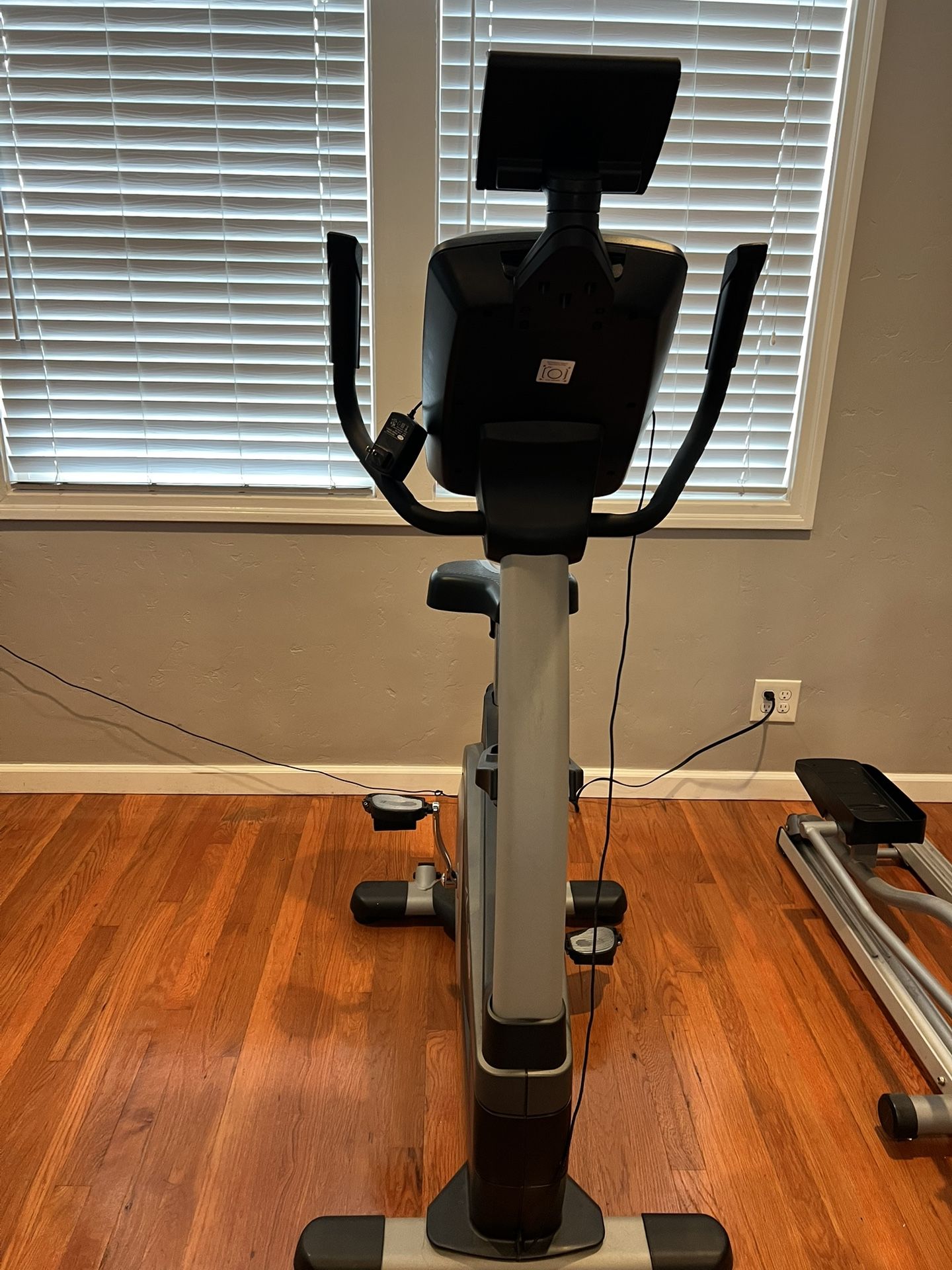 NordicTrack VU19 Exercise Bike