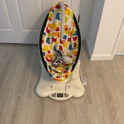 Mamaroo Baby Swing 