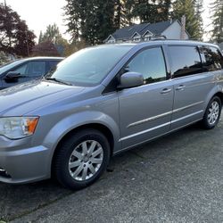 2014 Chrysler Town & Country